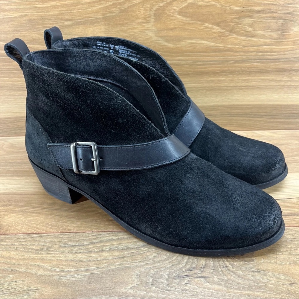 UGG Wright Womens Boots Belted Black Suede Ankle Chukka Booties